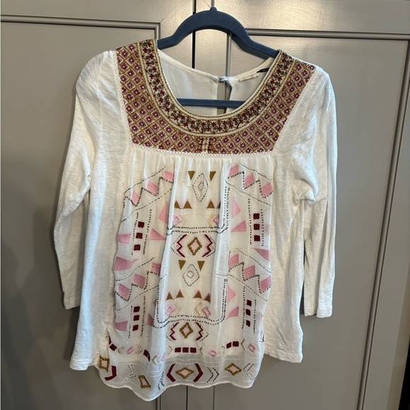 akemi & kin Tops - Anthropologie Akemi + Kin 3/4 Sleeve blouse sz med